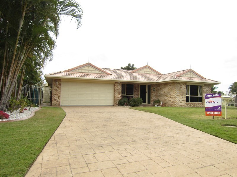 6 Japonica Court, Yamanto QLD 4305