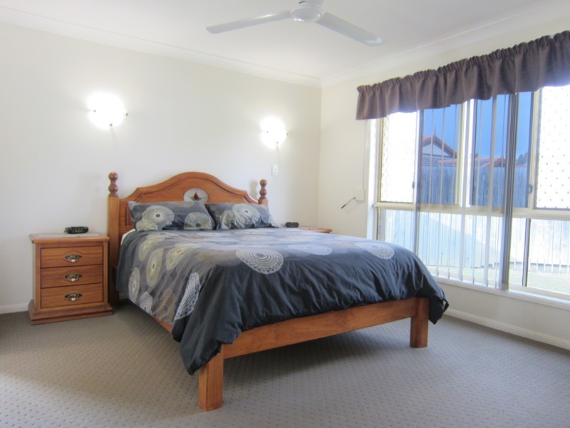 6 Japonica Court, Yamanto QLD 4305