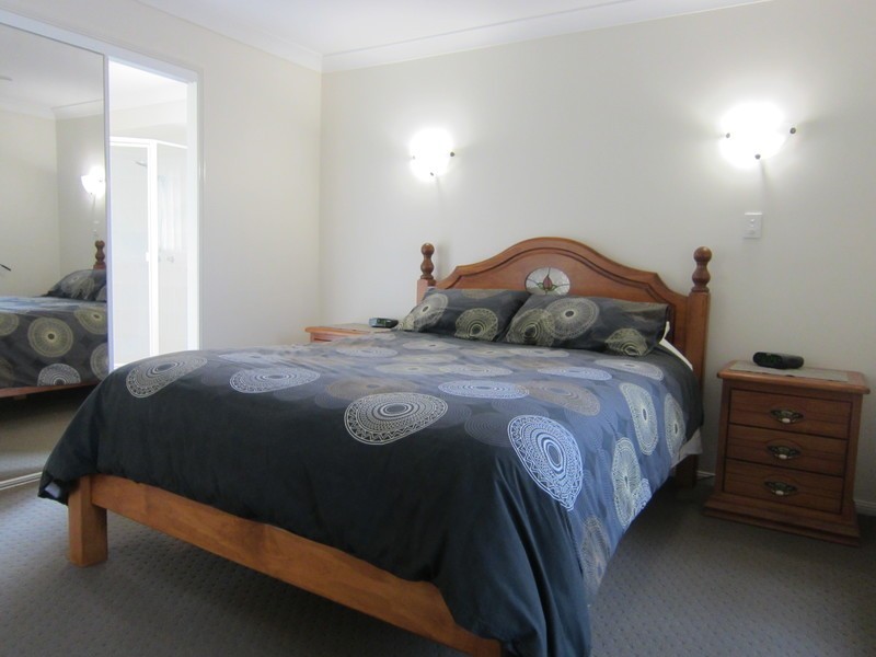 6 Japonica Court, Yamanto QLD 4305