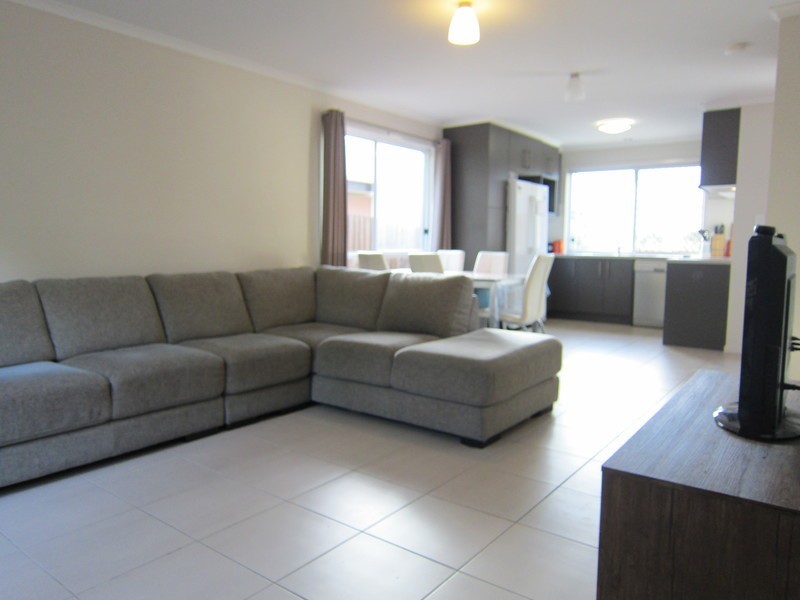 3/6 Denman Street, Leichhardt QLD 4305