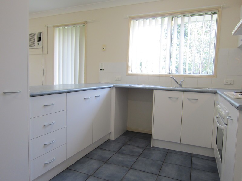 2/20 Colonial Court, Raceview QLD 4305