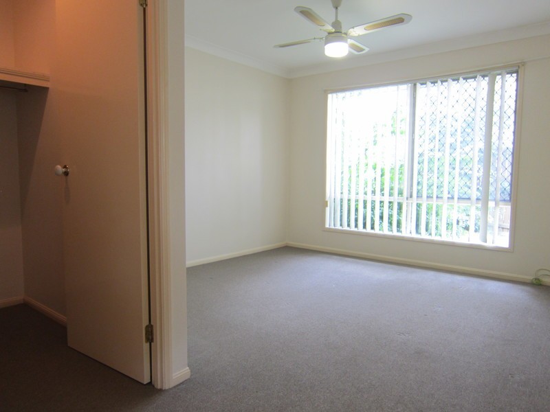 2/20 Colonial Court, Raceview QLD 4305
