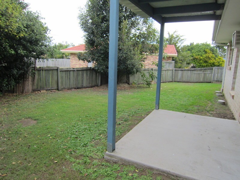 2/20 Colonial Court, Raceview QLD 4305