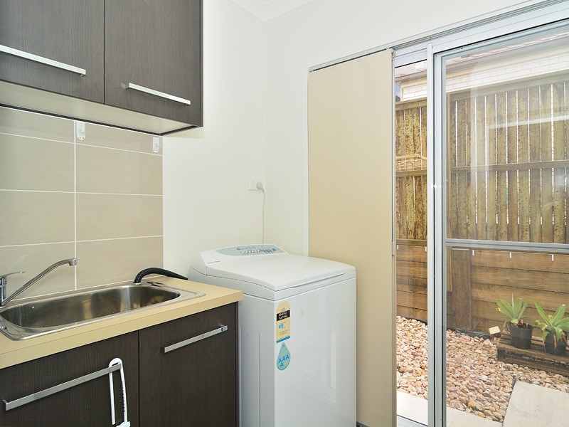 3 Azure Court, Deebing Heights QLD 4306