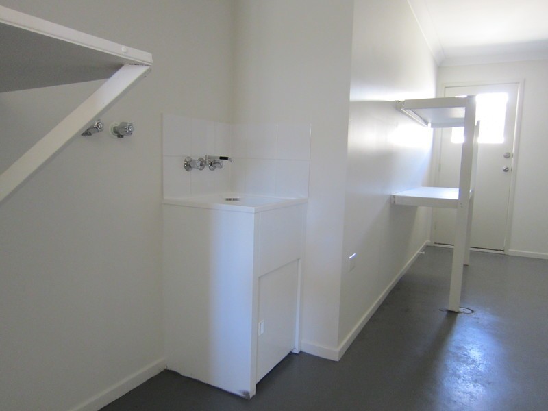 2 Burswood Close, Wulkuraka QLD 4305