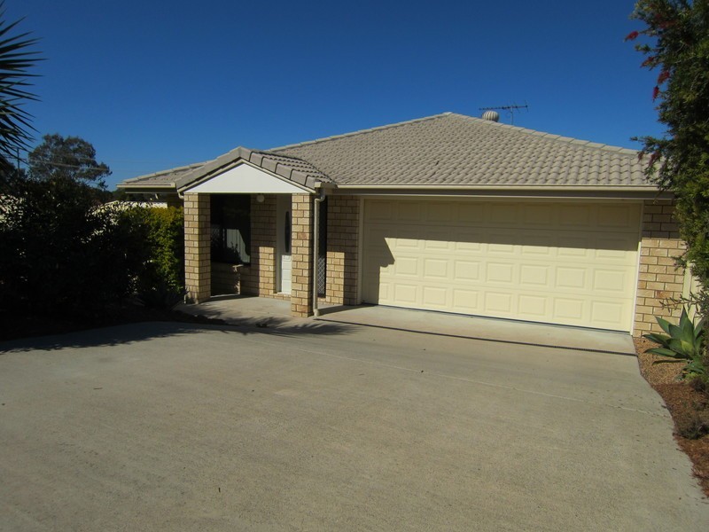 2 Burswood Close, Wulkuraka QLD 4305