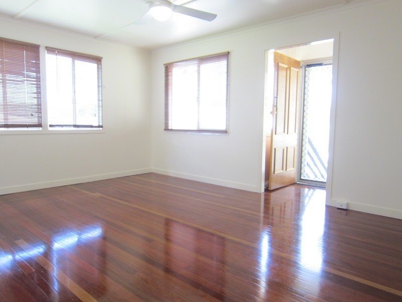 1 Grenville Street, Basin Pocket QLD 4305