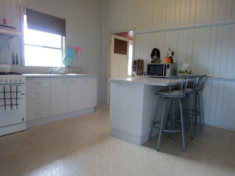 53 Cothill Road, Silkstone QLD 4304