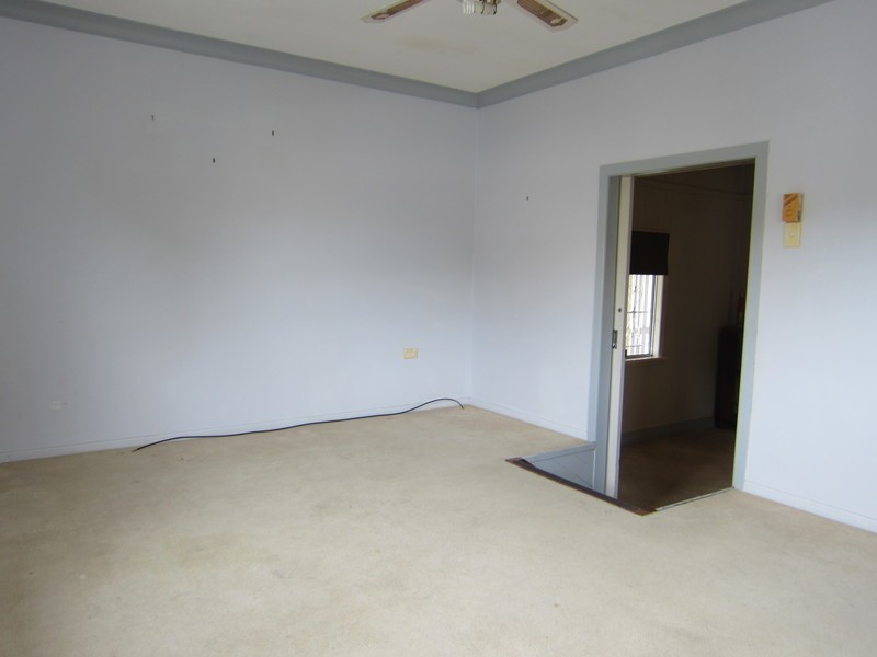 53 Cothill Road, Silkstone QLD 4304