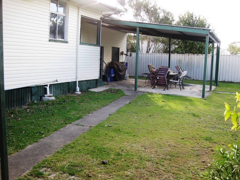 22 Vineyard Street, One Mile QLD 4305