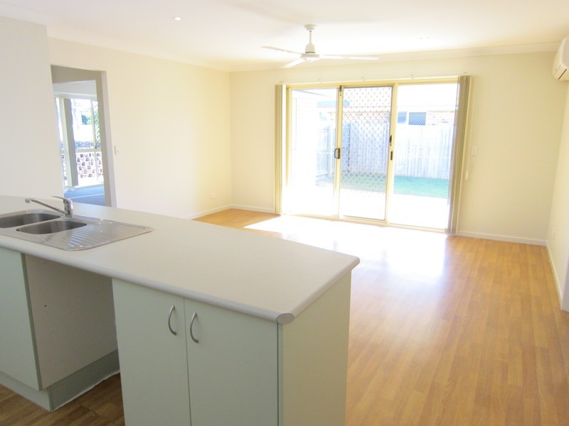 67 Willowtree Drive, Flinders View QLD 4305