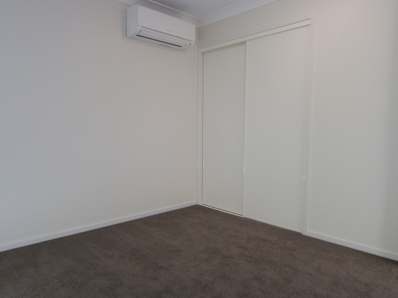 67 Willowtree Drive, Flinders View QLD 4305