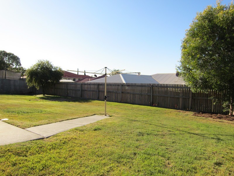 67 Willowtree Drive, Flinders View QLD 4305