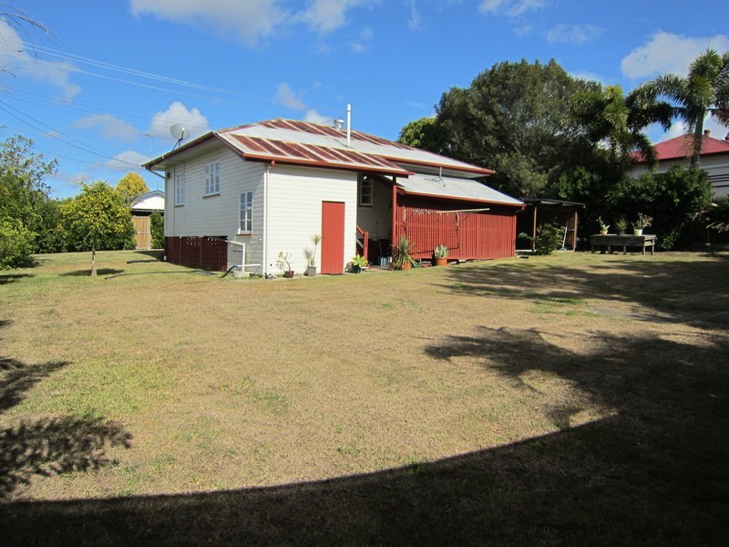 4 Enterprise Lane, Booval QLD 4304