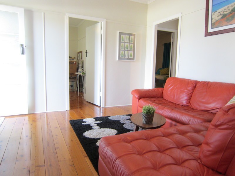 4 Enterprise Lane, Booval QLD 4304