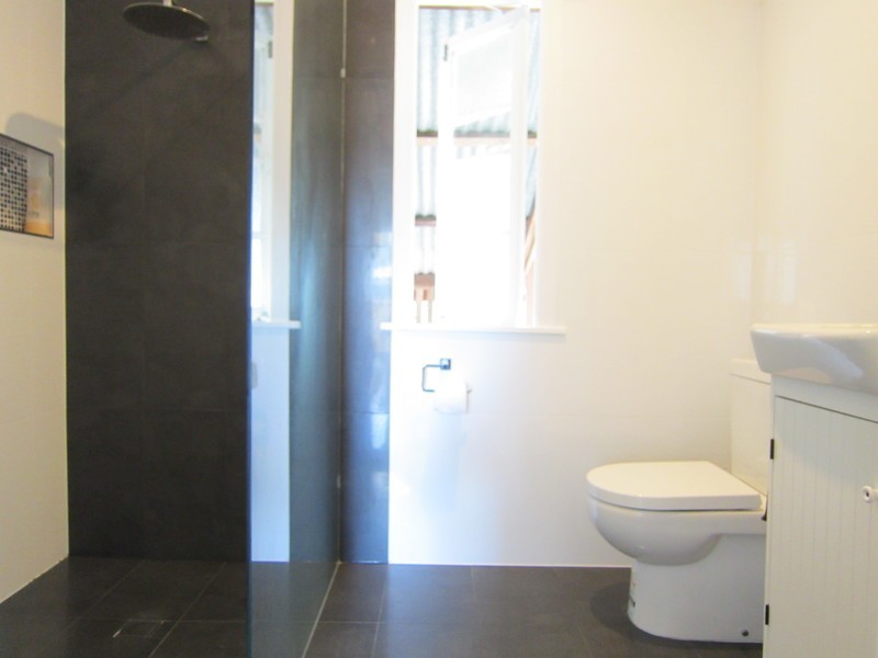 4 Enterprise Lane, Booval QLD 4304