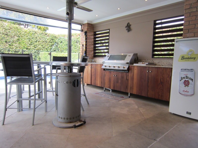 4 Redwood Place, Yamanto QLD 4305