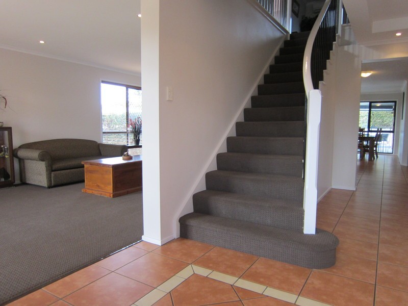 4 Redwood Place, Yamanto QLD 4305