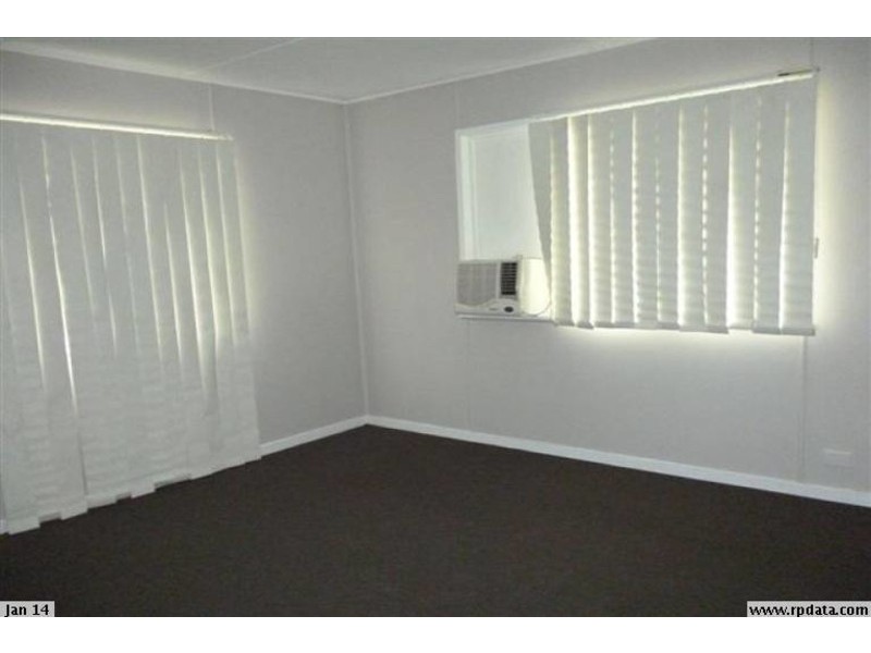 5 Tarcoola Street, East Ipswich QLD 4305