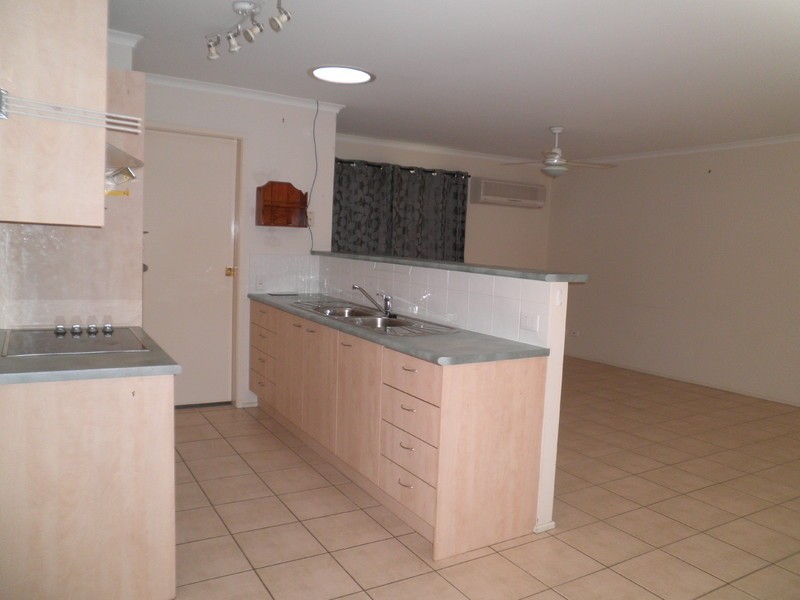 31 Comona Court, Wulkuraka QLD 4305