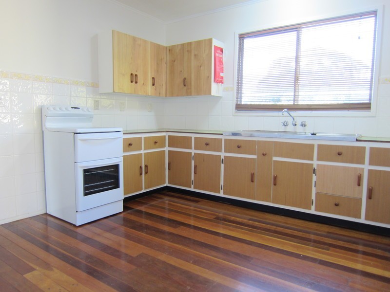 354 Warwick Road, Yamanto QLD 4305