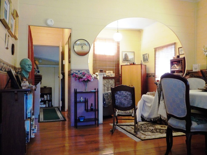 10 Thomas Street, Sadliers Crossing QLD 4305