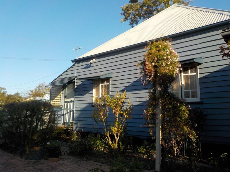 10 Thomas Street, Sadliers Crossing QLD 4305