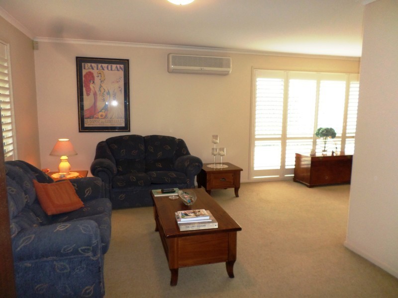 9 Brown Court, Brassall QLD 4305