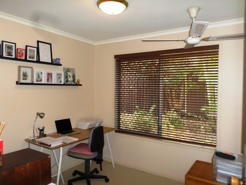 9 Brown Court, Brassall QLD 4305