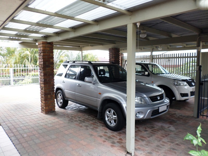 9 Brown Court, Brassall QLD 4305