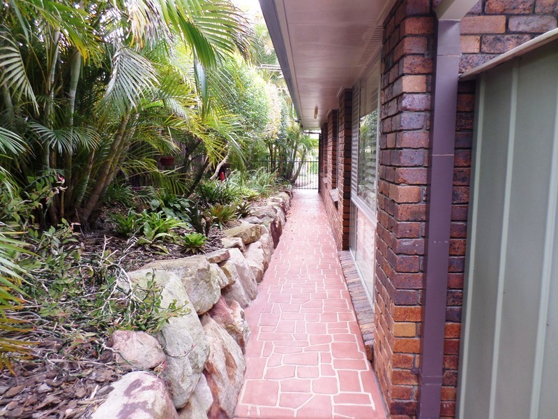 9 Brown Court, Brassall QLD 4305