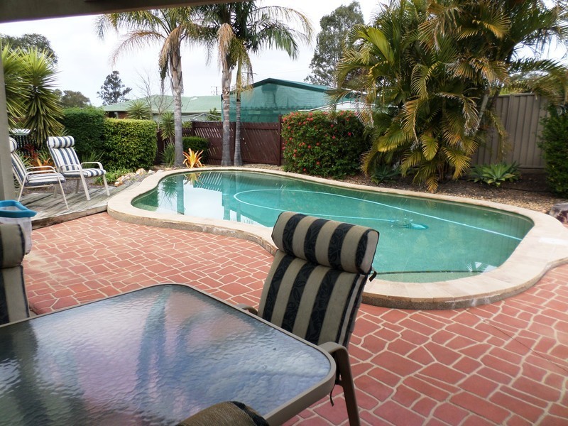 9 Brown Court, Brassall QLD 4305