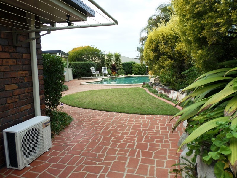 9 Brown Court, Brassall QLD 4305