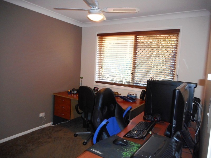 9 St Aubins Drive, Brassall QLD 4305