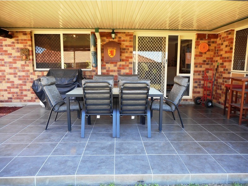 9 St Aubins Drive, Brassall QLD 4305