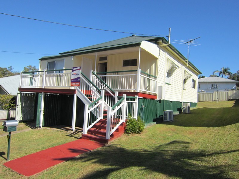 10 Freeman Street, North Ipswich QLD 4305
