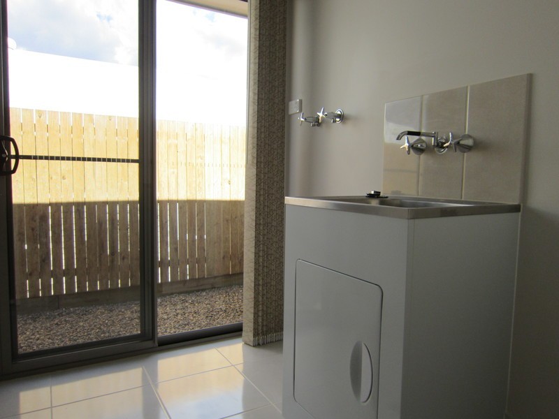 5 Brushbox Street, Ripley QLD 4306