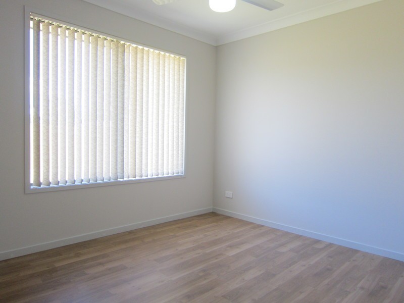 5 Brushbox Street, Ripley QLD 4306