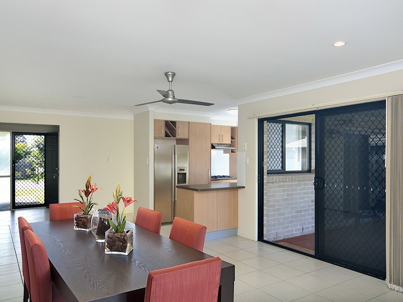 69 Vineyard Street, One Mile QLD 4305