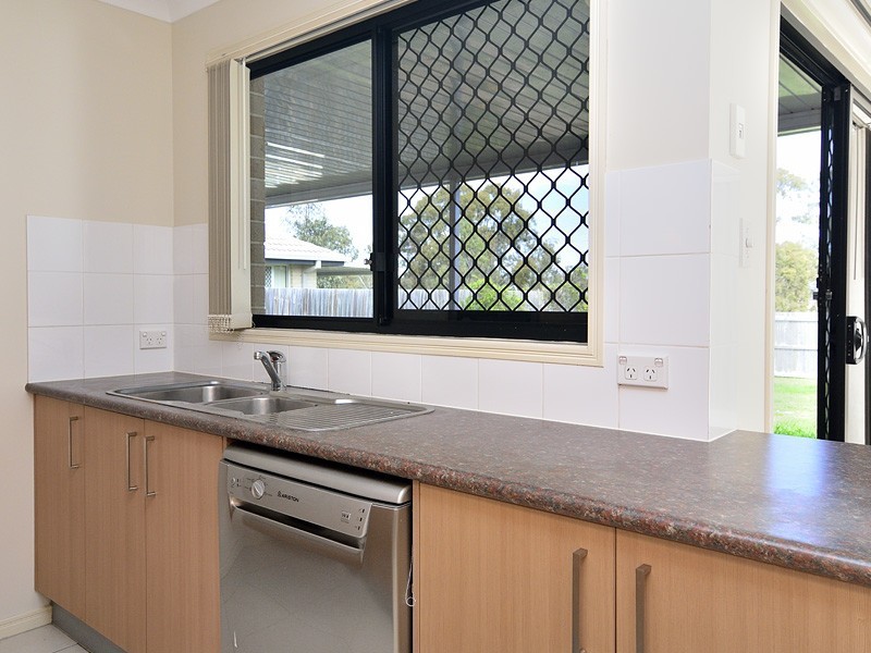 69 Vineyard Street, One Mile QLD 4305