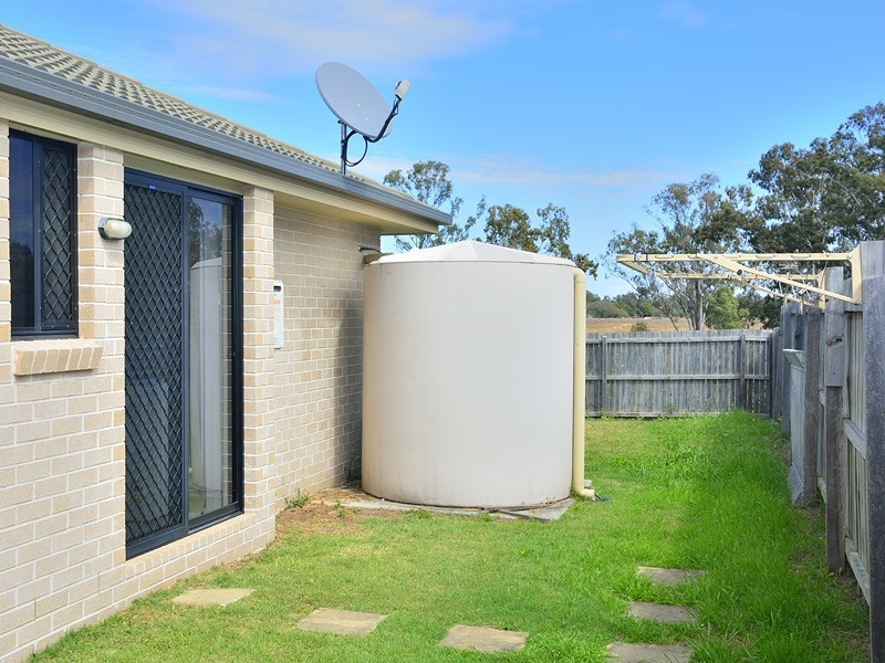 69 Vineyard Street, One Mile QLD 4305