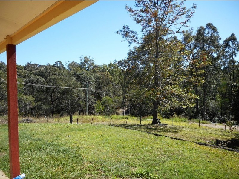 113 Velvet Street, Pine Mountain QLD 4306