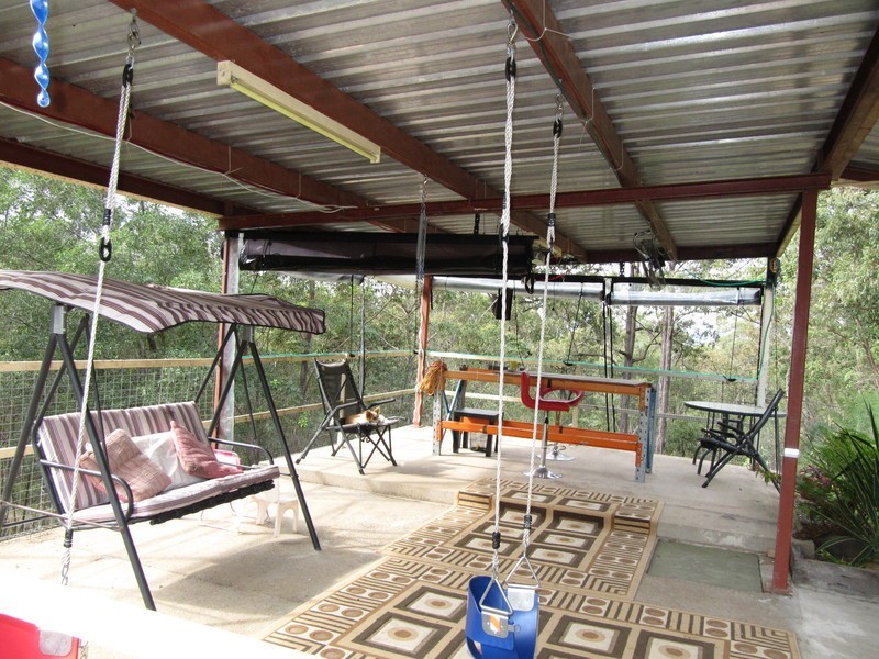 113 Velvet Street, Pine Mountain QLD 4306