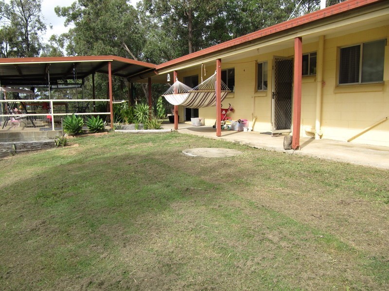 113 Velvet Street, Pine Mountain QLD 4306