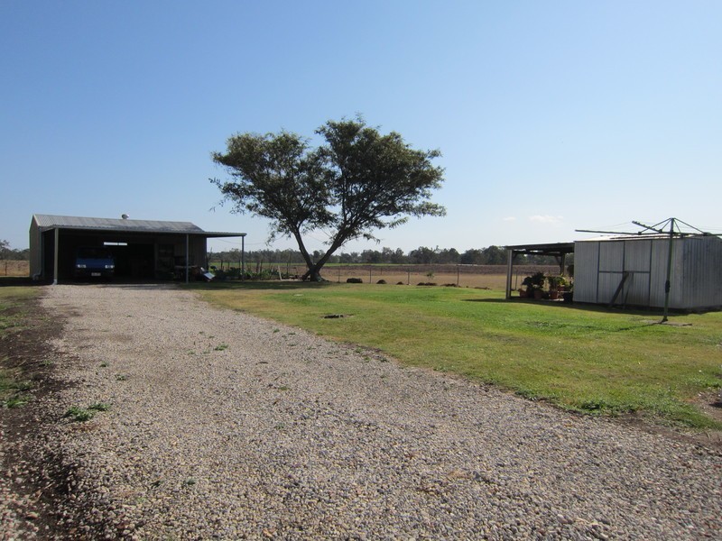 24 Midland Street, Yamanto QLD 4305
