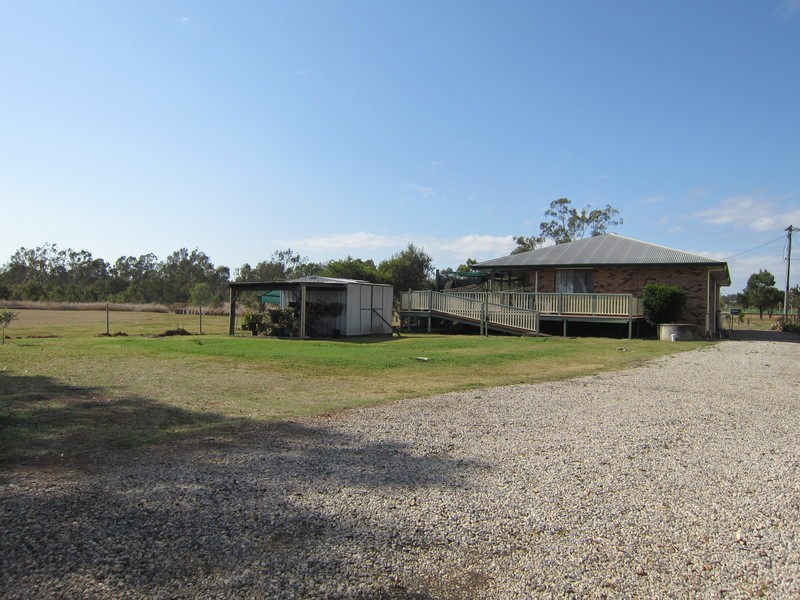 24 Midland Street, Yamanto QLD 4305