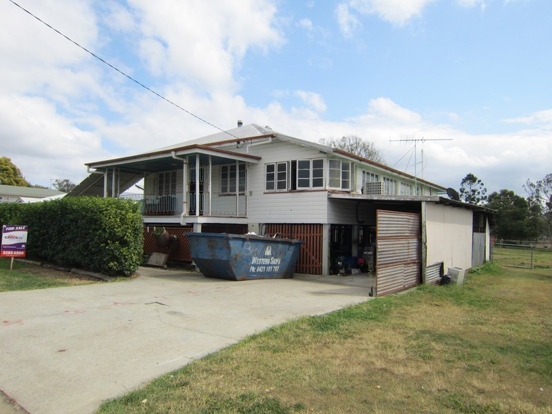 15 Hall Street, Peak Crossing QLD 4306