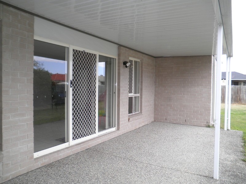 6 Jack Conway Street, One Mile QLD 4305