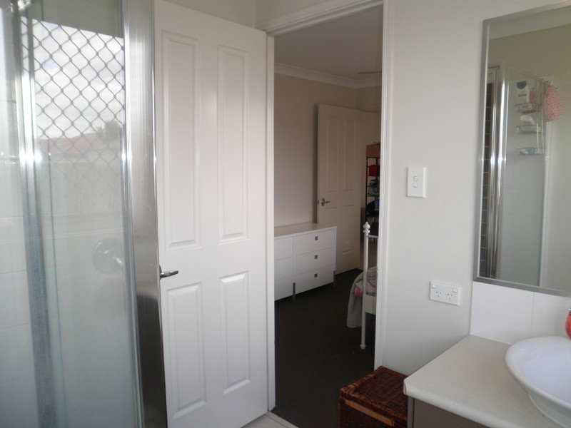 6 Jack Conway Street, One Mile QLD 4305