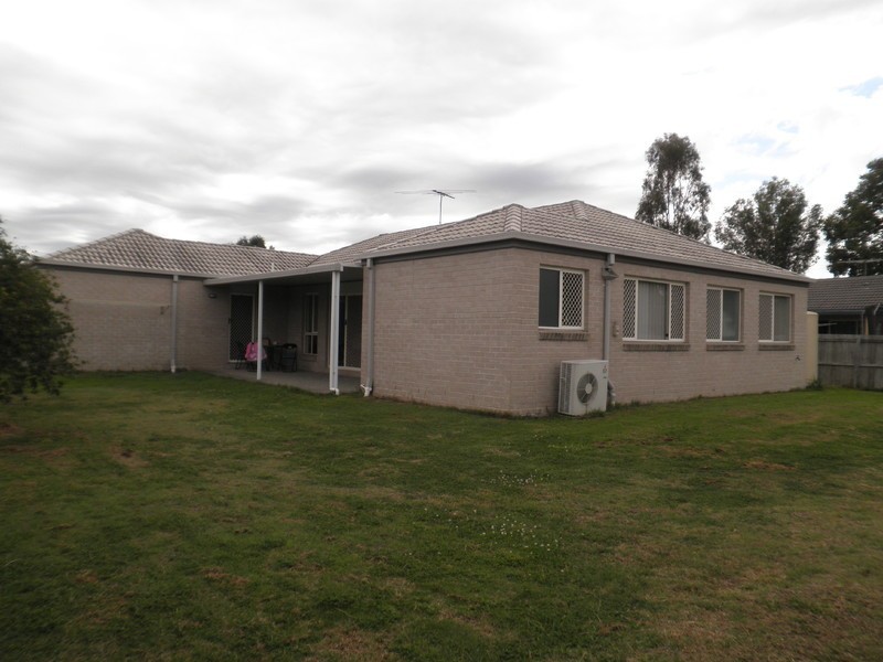 6 Jack Conway Street, One Mile QLD 4305